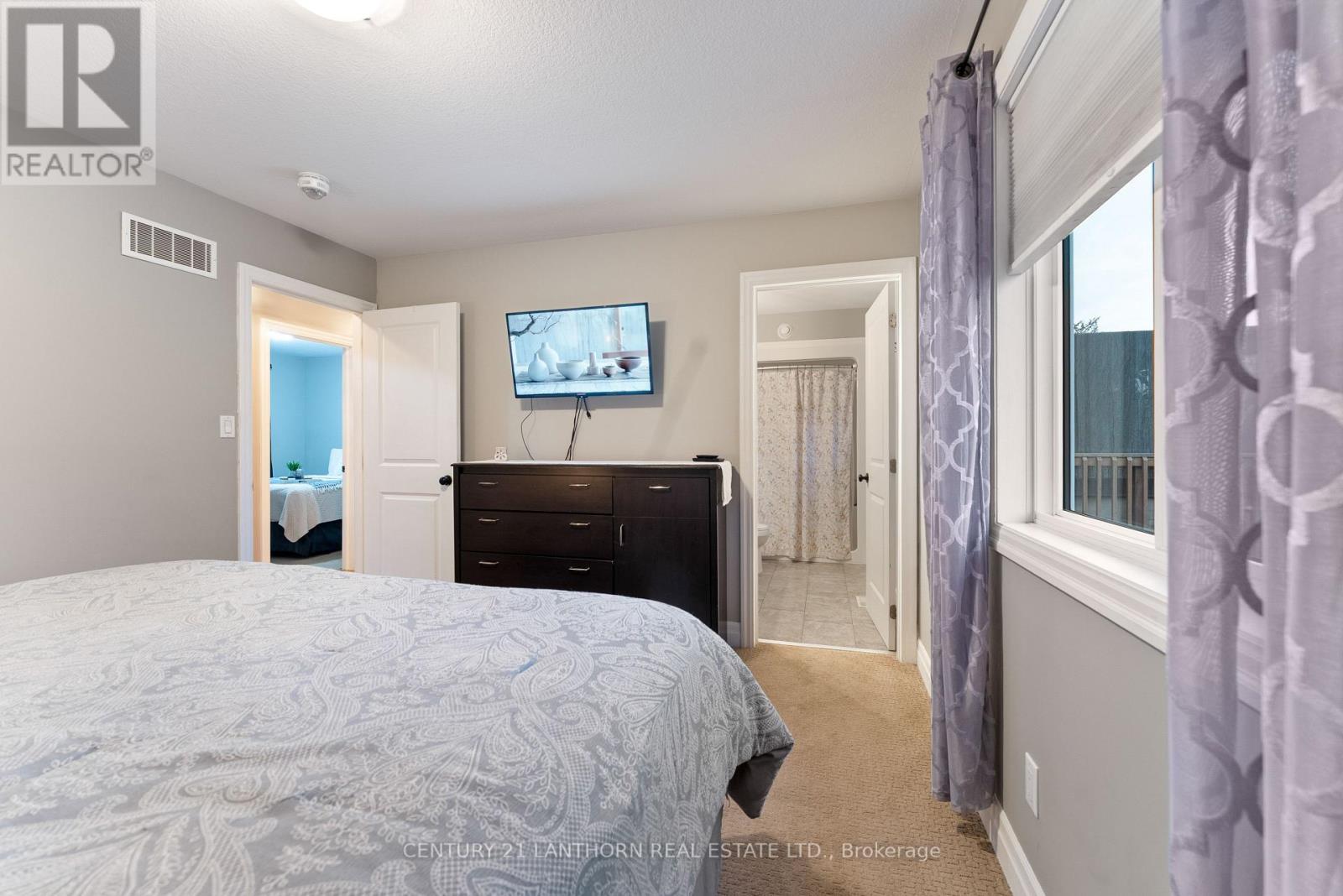 20846 Loyalist Parkway, Prince Edward County, Ontario K0K 1T0 - Photo 21 - X12593020