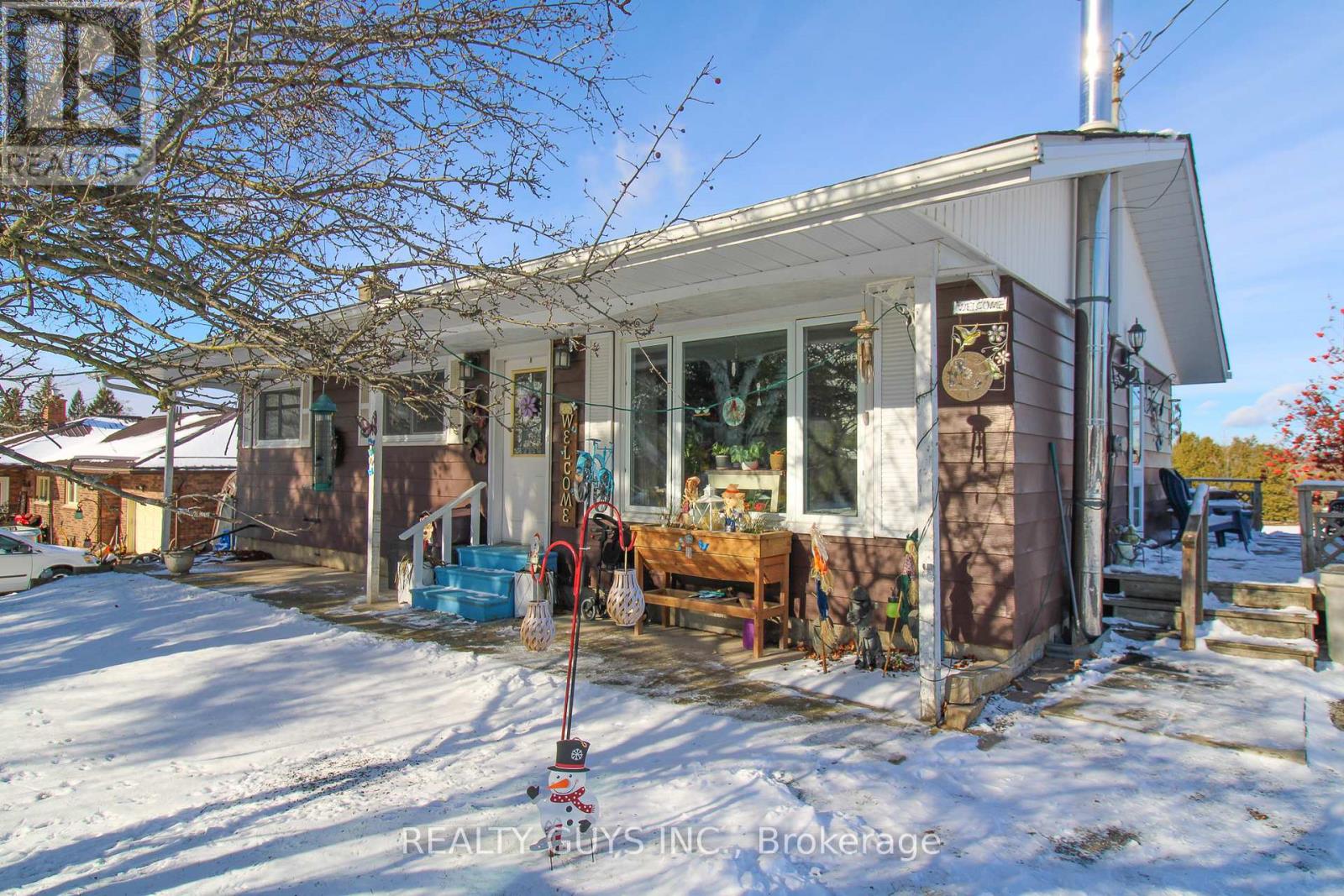 1219 Meadowview Road, Kawartha Lakes, Ontario K0L 2W0 - Photo 5 - X12593030