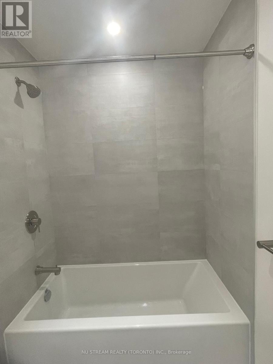 2410n - 120 Broadway Avenue, Toronto, Ontario M4P 1V6 - Photo 14 - C12592974