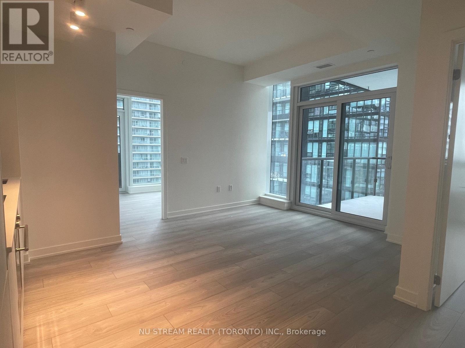 2410n - 120 Broadway Avenue, Toronto, Ontario M4P 1V6 - Photo 3 - C12592974