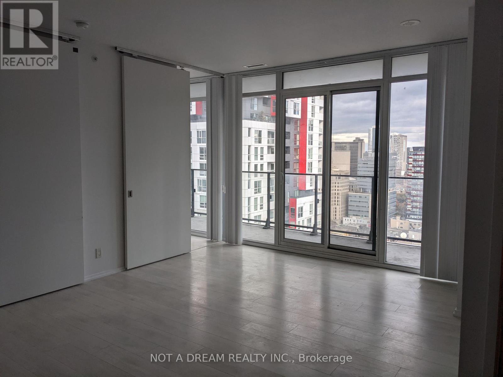 2408 - 125 Peter Street, Toronto, Ontario M5V 0M2 - Photo 27 - C12592978