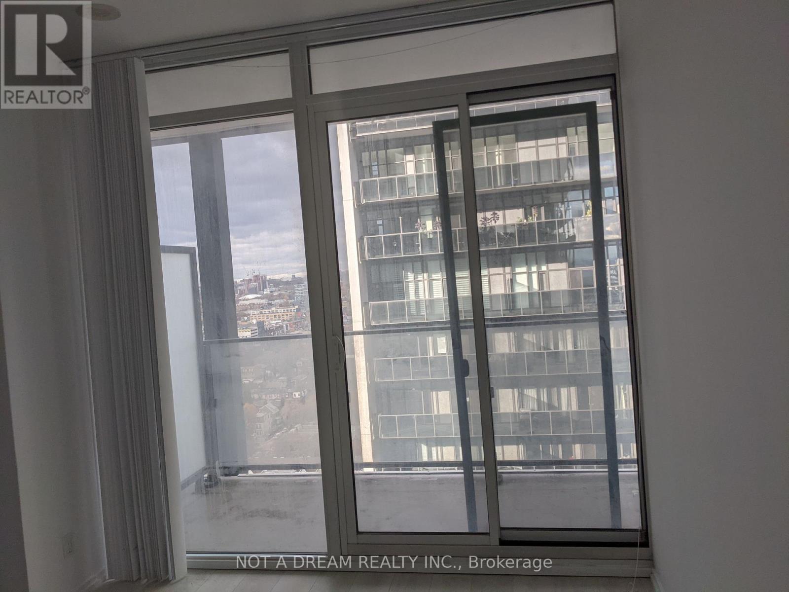 2408 - 125 Peter Street, Toronto, Ontario M5V 0M2 - Photo 28 - C12592978