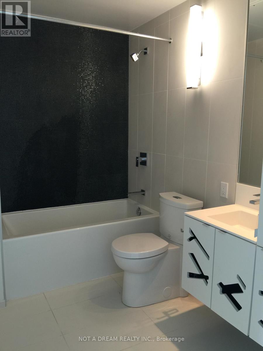 2408 - 125 Peter Street, Toronto, Ontario M5V 0M2 - Photo 33 - C12592978