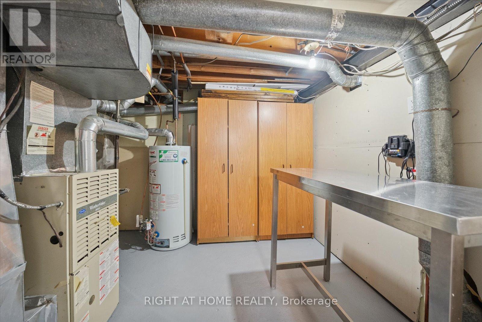 17 Yardley Avenue, Toronto, Ontario  M4B 2A7 - Photo 26 - E12592966