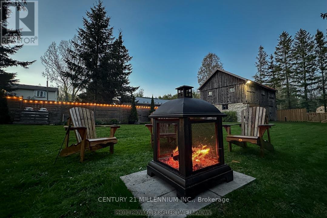 794093 County Road 124, Clearview, Ontario N0C 1M1 - Photo 2 - S12592984