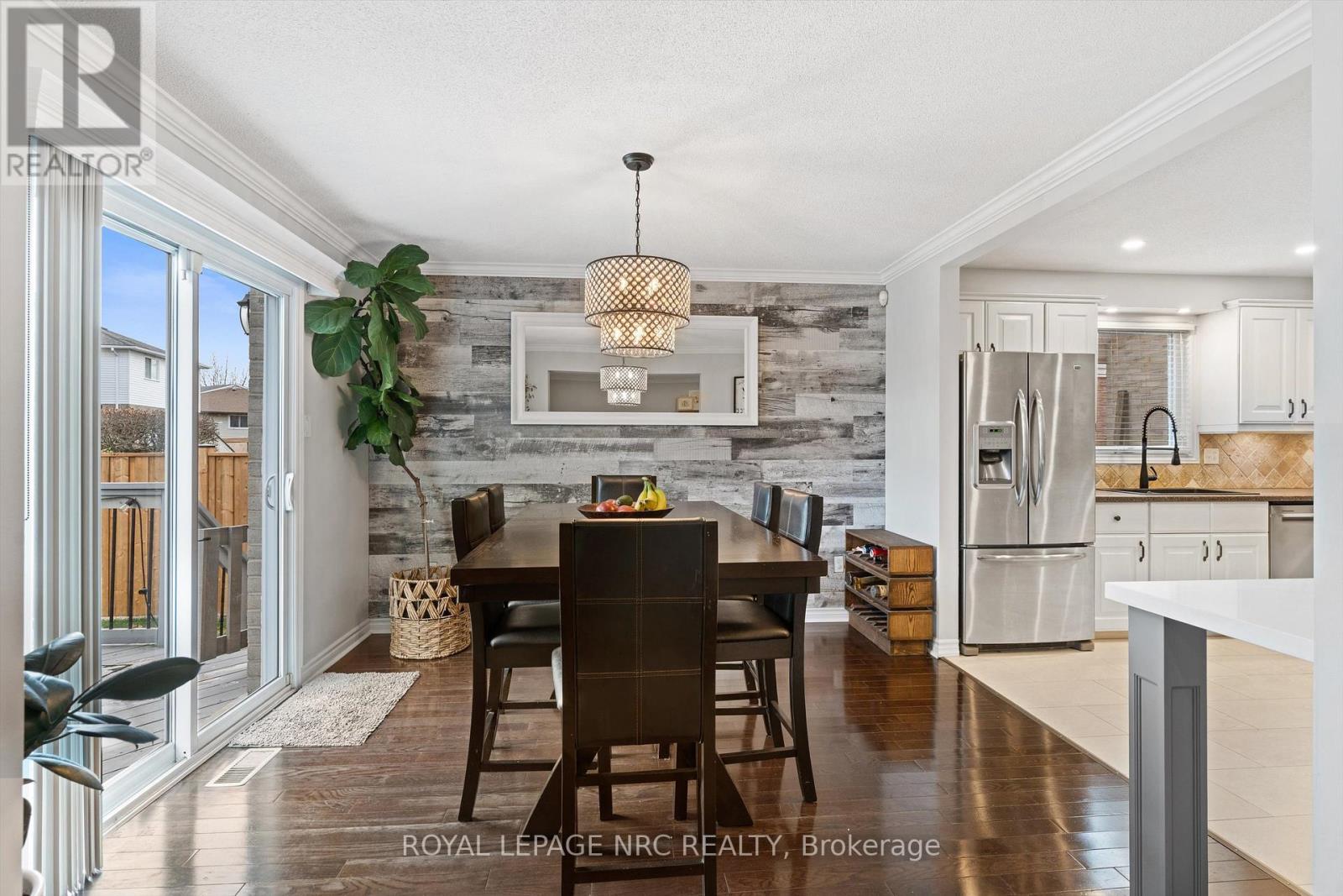 15 Commerford Street, Thorold, Ontario  L2V 4P5 - Photo 11 - X12592902