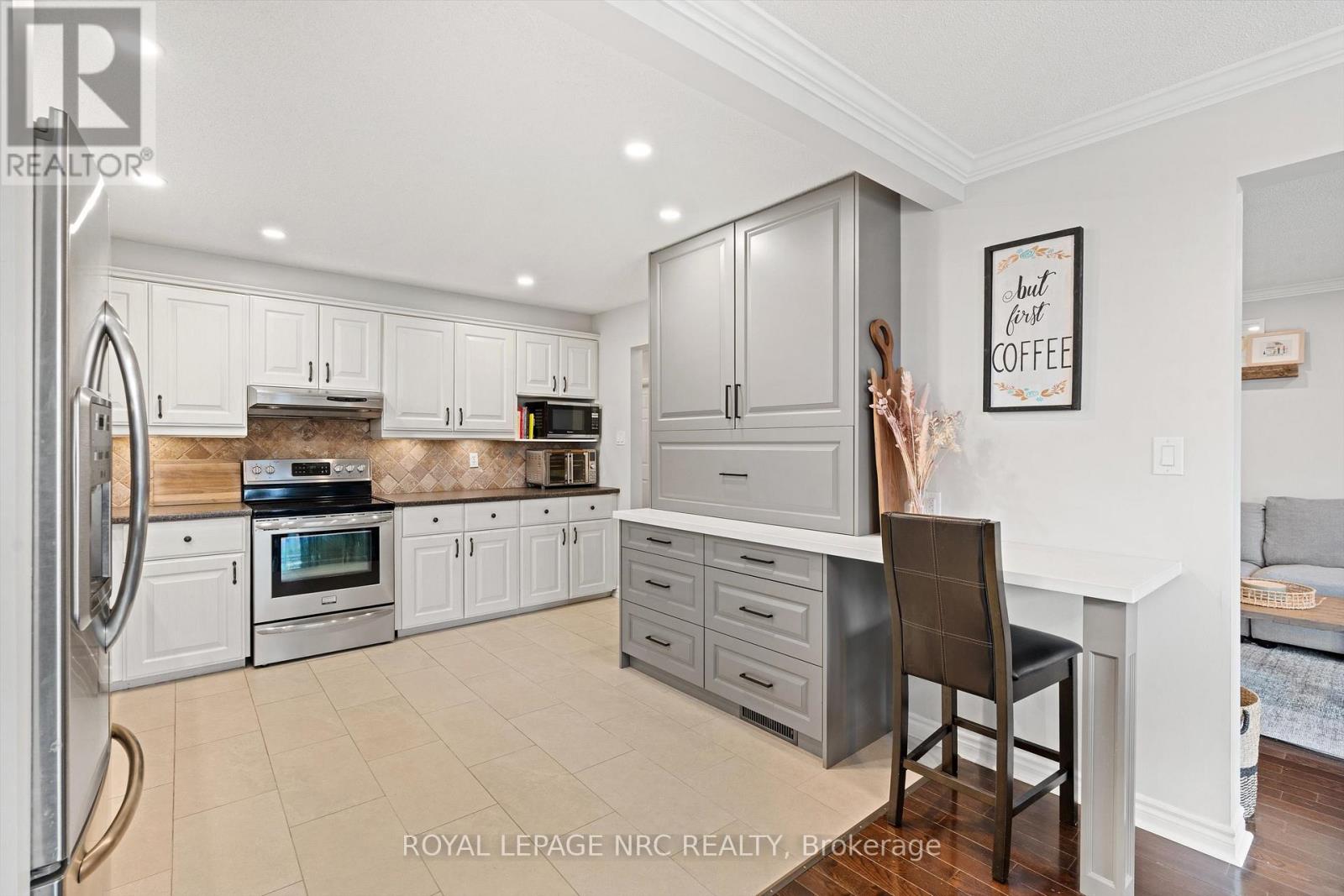 15 Commerford Street, Thorold, Ontario  L2V 4P5 - Photo 18 - X12592902