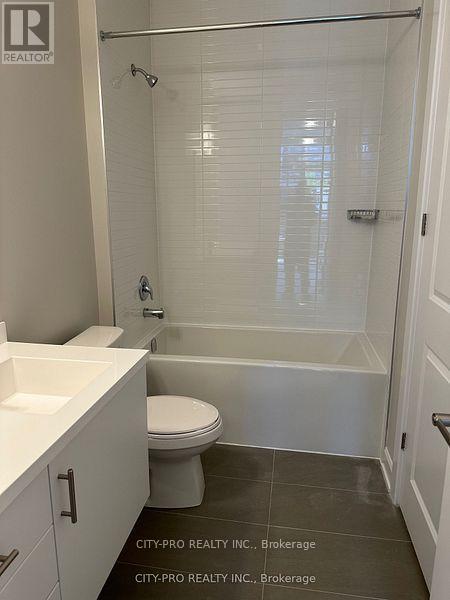 103 - 3200 William Coltson Avenue, Oakville, Ontario L6H 7W6 - Photo 7 - W12592972
