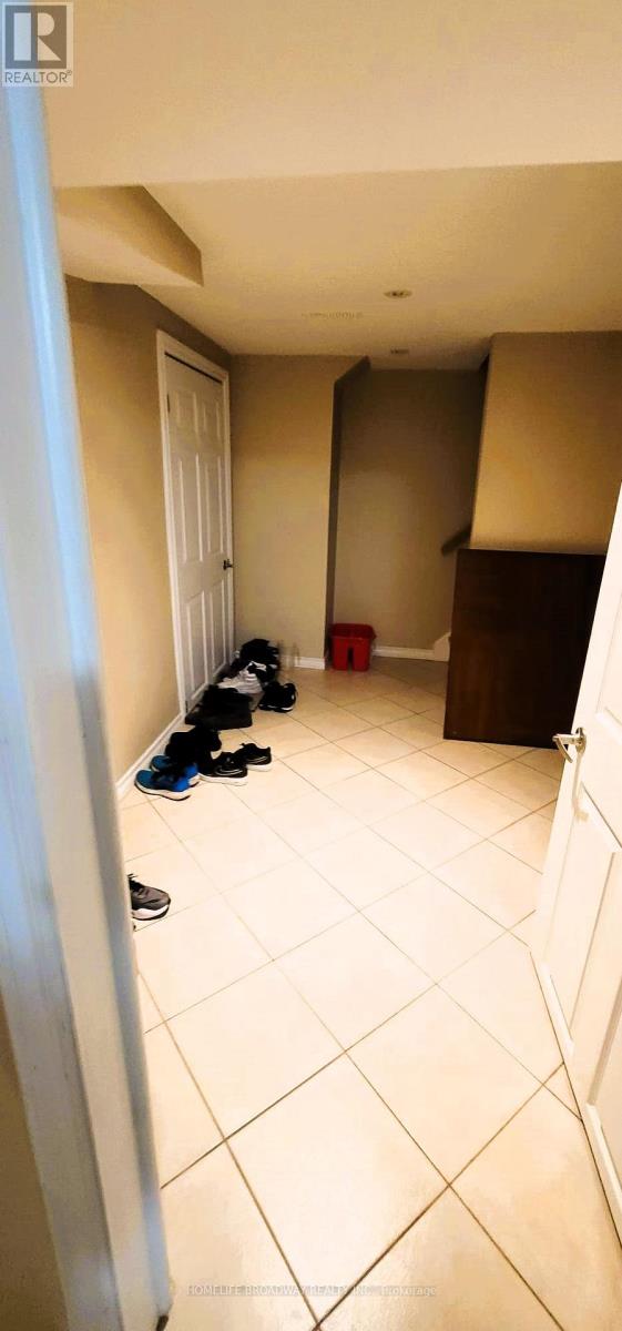 Bsmt - 3507 Monica Drive, Mississauga, Ontario  L4T 2E4 - Photo 20 - W12592976