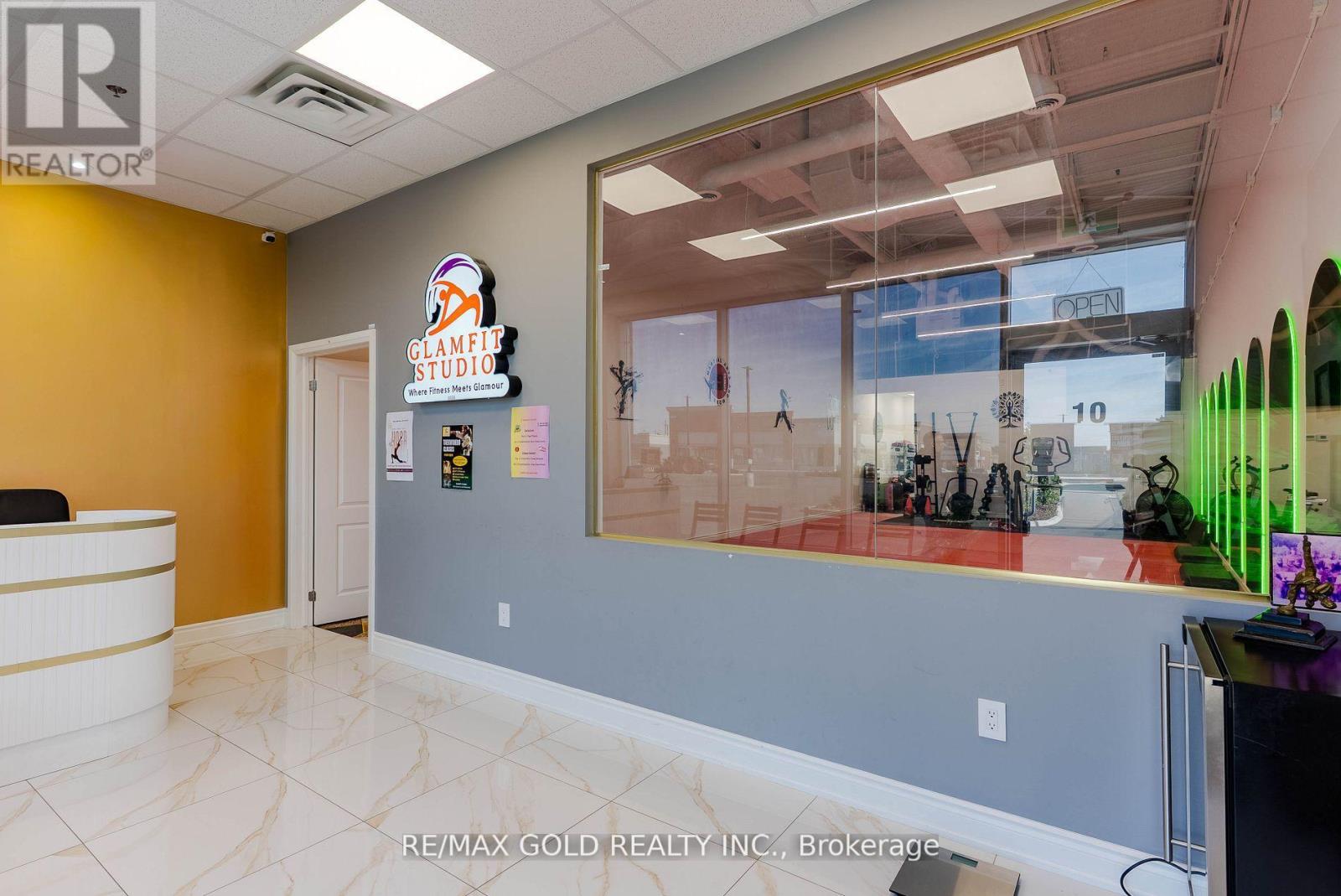 10 - 11655 Mcvean Drive, Brampton, Ontario L6P 4N5 - Photo 3 - W12592988