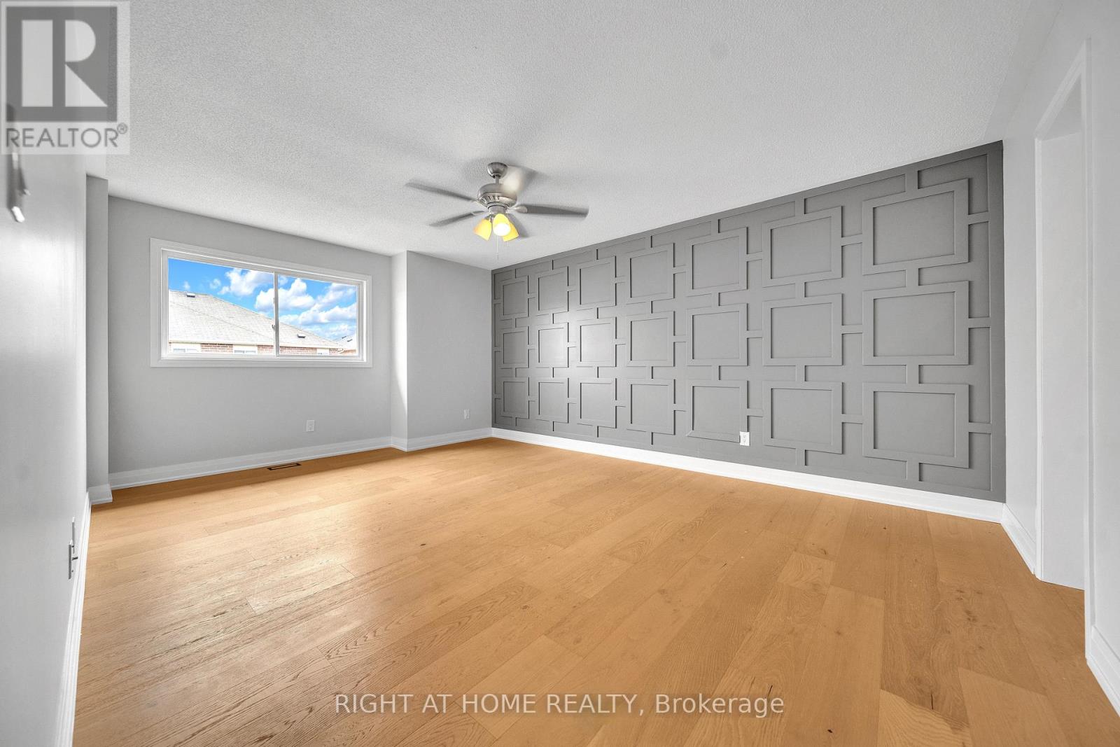 151 Luella Crescent, Brampton, Ontario  L7A 3J4 - Photo 19 - W12592996