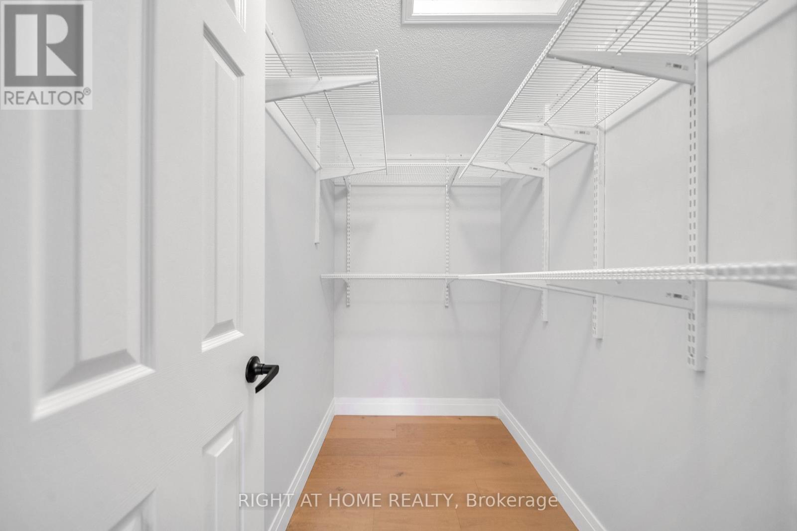 151 Luella Crescent, Brampton, Ontario  L7A 3J4 - Photo 22 - W12592996