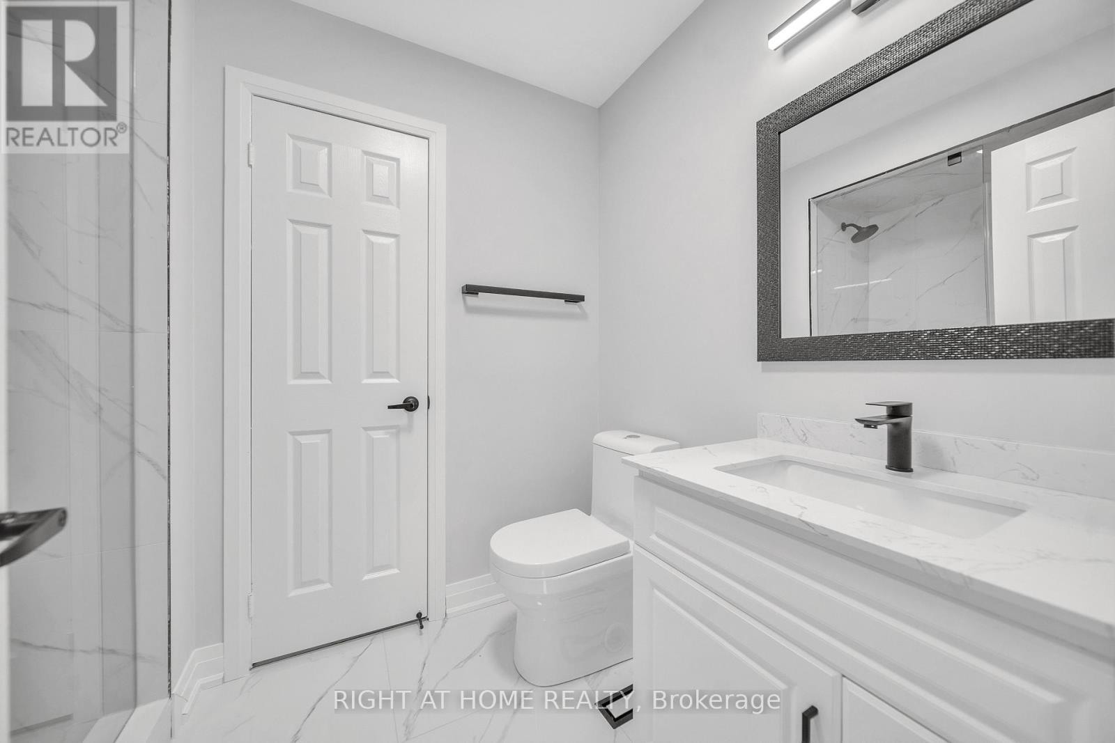 151 Luella Crescent, Brampton, Ontario  L7A 3J4 - Photo 28 - W12592996