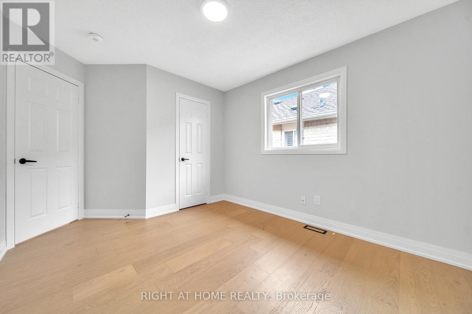 151 Luella Crescent, Brampton, Ontario  L7A 3J4 - Photo 31 - W12592996