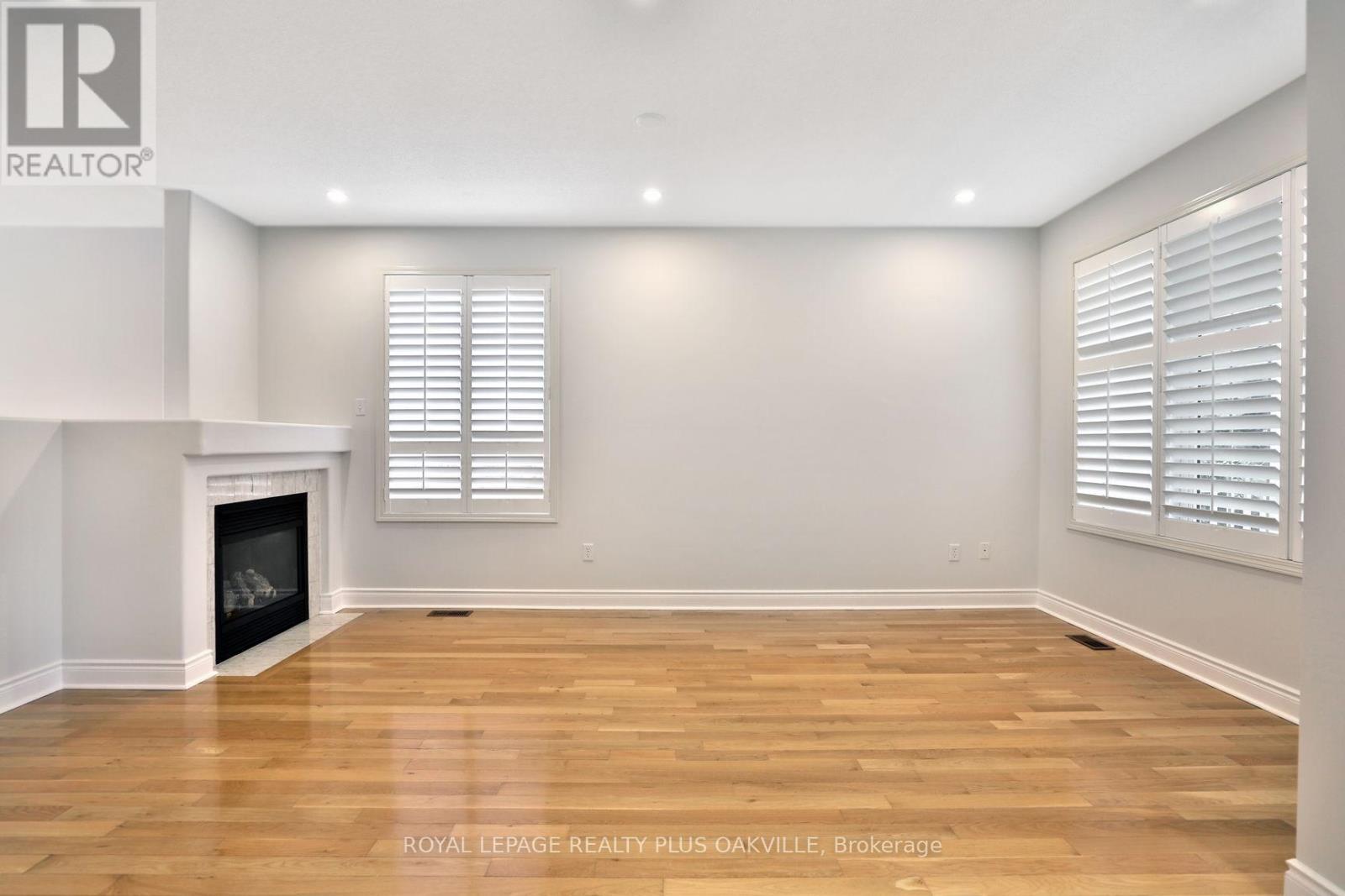 2565 Falkland Crescent, Oakville, Ontario  L6M 4X9 - Photo 7 - W12593018