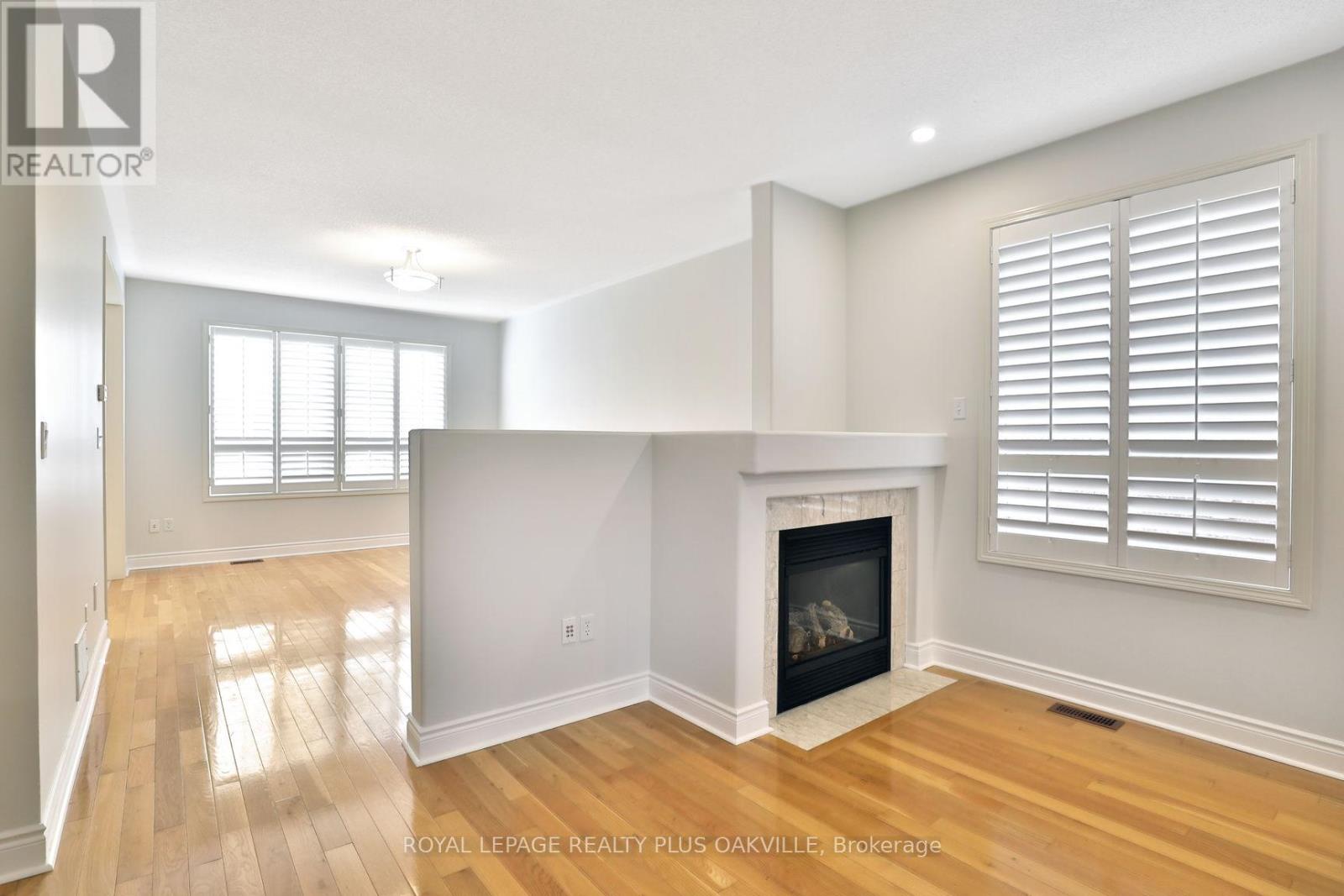 2565 Falkland Crescent, Oakville, Ontario  L6M 4X9 - Photo 9 - W12593018