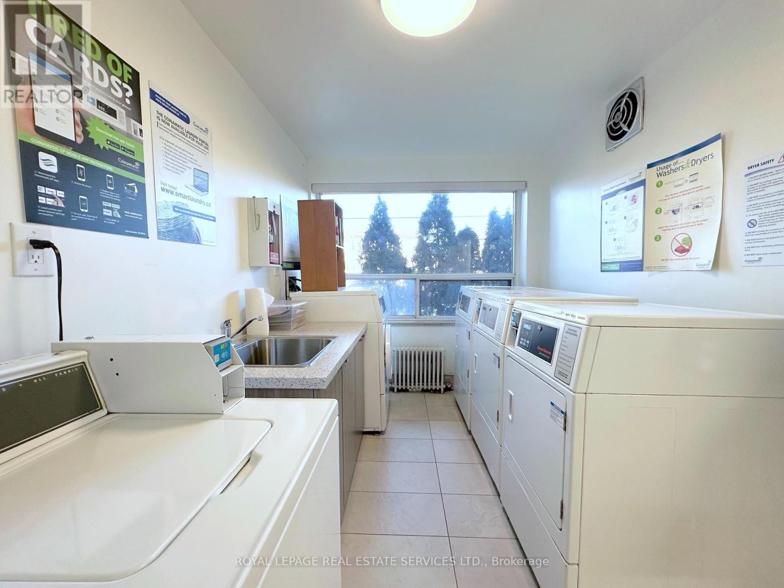 407 - 437 Glen Park Avenue, Toronto, Ontario  M6B 2E8 - Photo 12 - W12593028