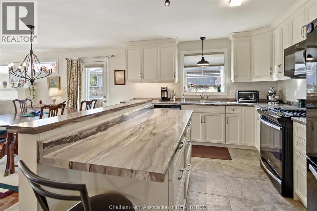 34 Lanz Boulevard, Blenheim, Ontario N0P 1A0 - Photo 8 - 25030930