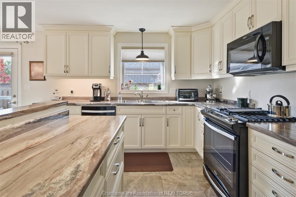 34 Lanz Boulevard, Blenheim, Ontario N0P 1A0 - Photo 9 - 25030930