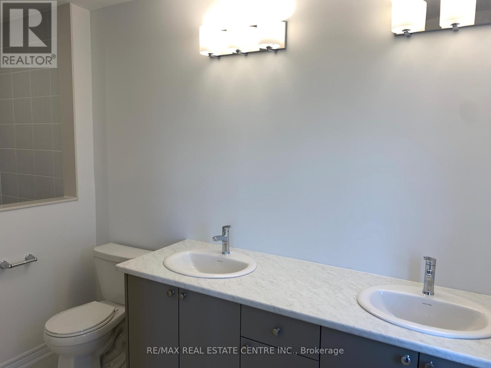 88 Edminston Drive, Centre Wellington, Ontario N1M 0J1 - Photo 14 - X12592968