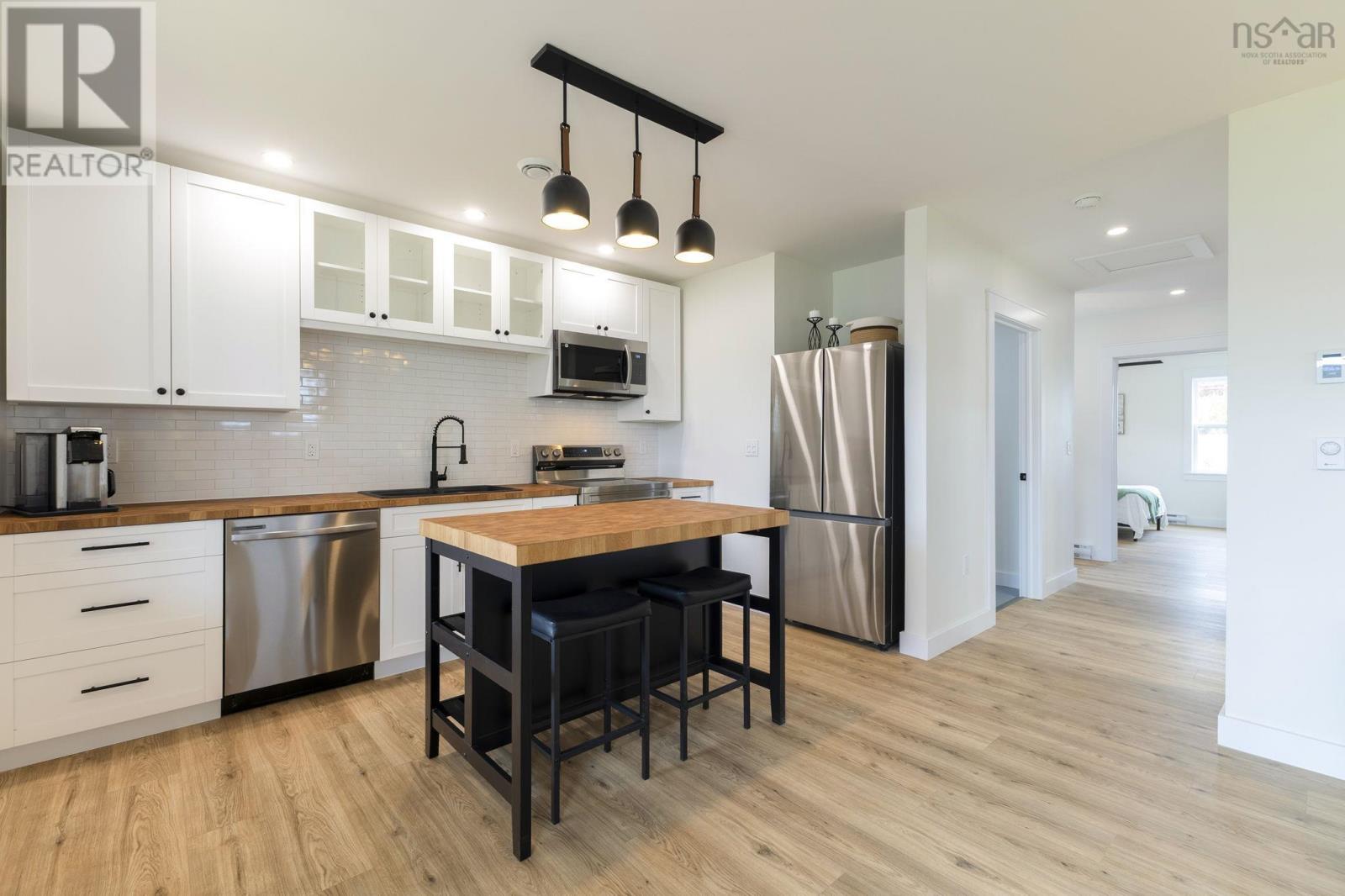 58 Oak Street, Pictou, Nova Scotia  B0K 1H0 - Photo 3 - 202526387