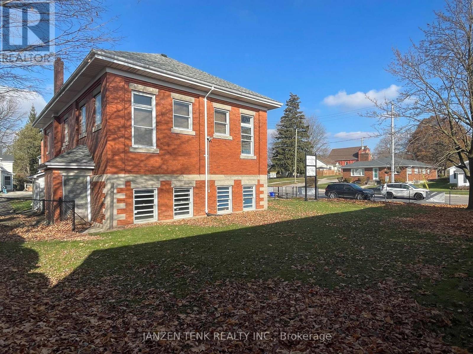 21 Stover Street, Norwich, Ontario N0J 1P0 - Photo 4 - X12593040