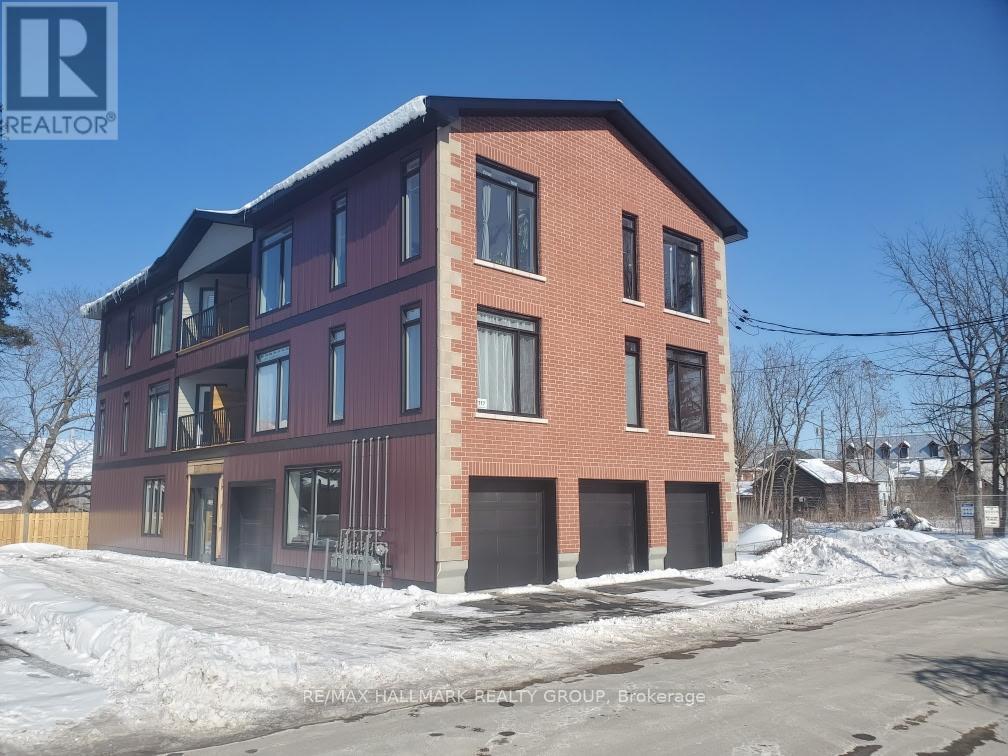 2 - 117 Drummond Street W, Merrickville-Wolford, Ontario K0G 1N0 - Photo 2 - X12593032