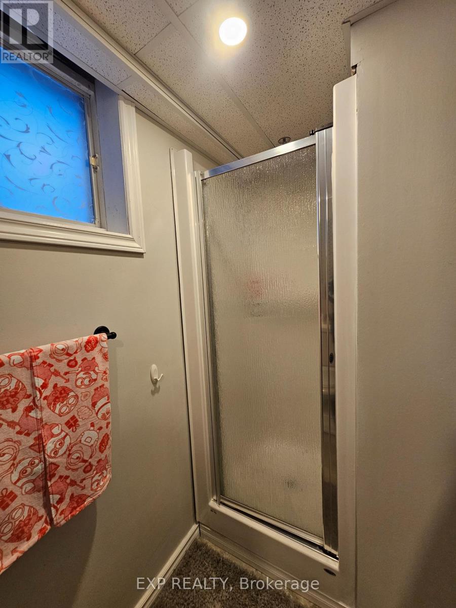 626 Laurier Boulevard, Brockville, Ontario K6V 6P1 - Photo 22 - X12593050