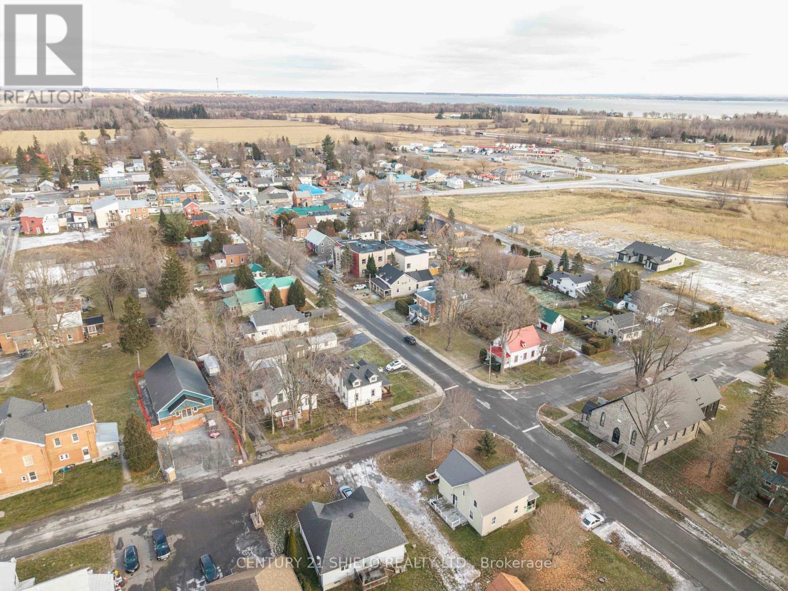 29 Oak Street, South Glengarry, Ontario K0C 1N0 - Photo 11 - X12593038