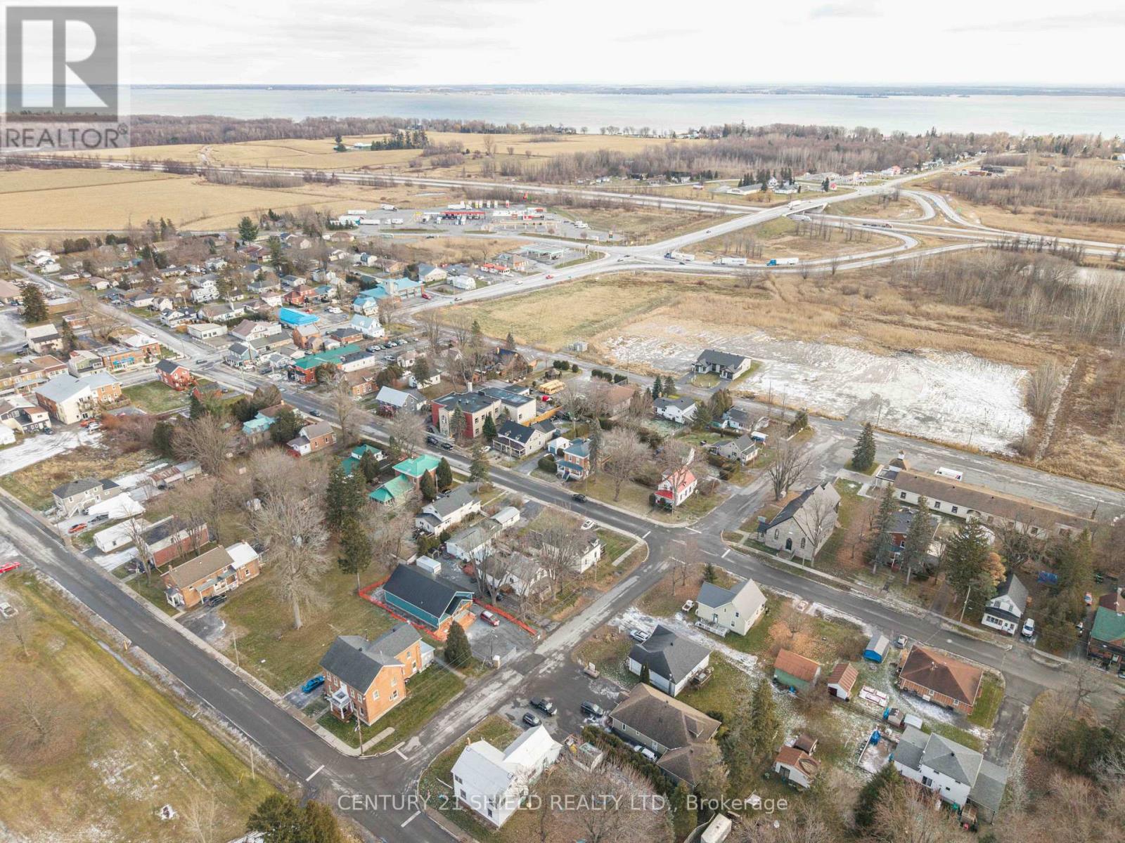 29 Oak Street, South Glengarry, Ontario K0C 1N0 - Photo 9 - X12593038