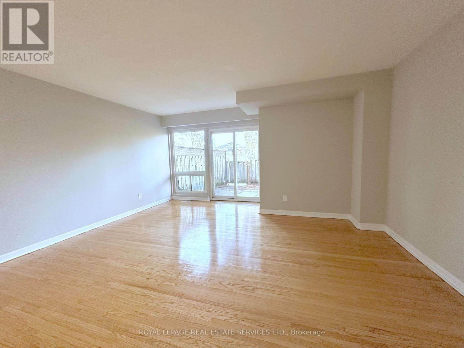 Th9 - 61 Havenbrook Boulevard, Toronto, Ontario  M2J 1A7 - Photo 2 - C12593034