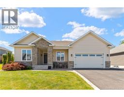 16 Louis-Arthur Court, Dieppe, Ca