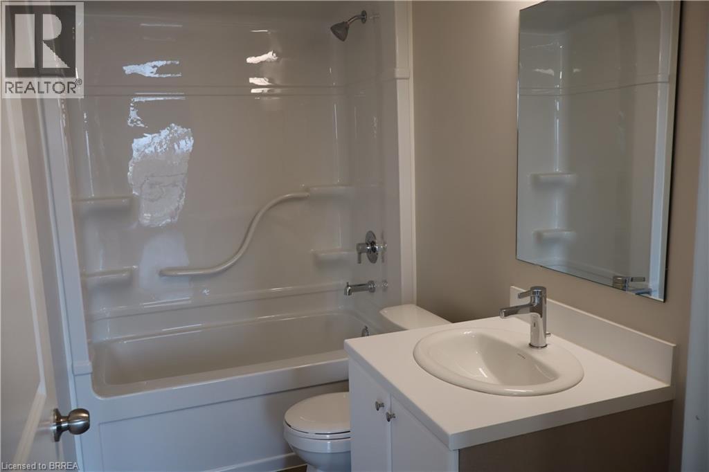 50 Herrick Avenue Unit# Lp41, St. Catharines, Ontario  L2P 2S4 - Photo 14 - 40791555