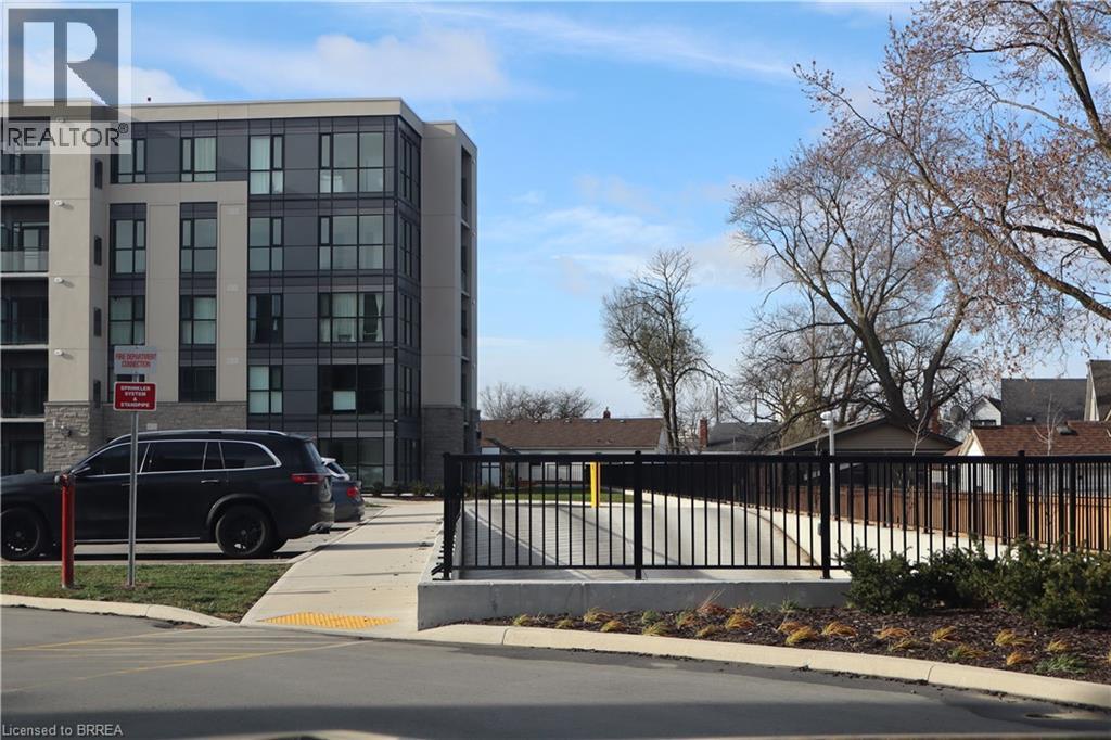 50 Herrick Avenue Unit# Lp41, St. Catharines, Ontario  L2P 2S4 - Photo 2 - 40791555