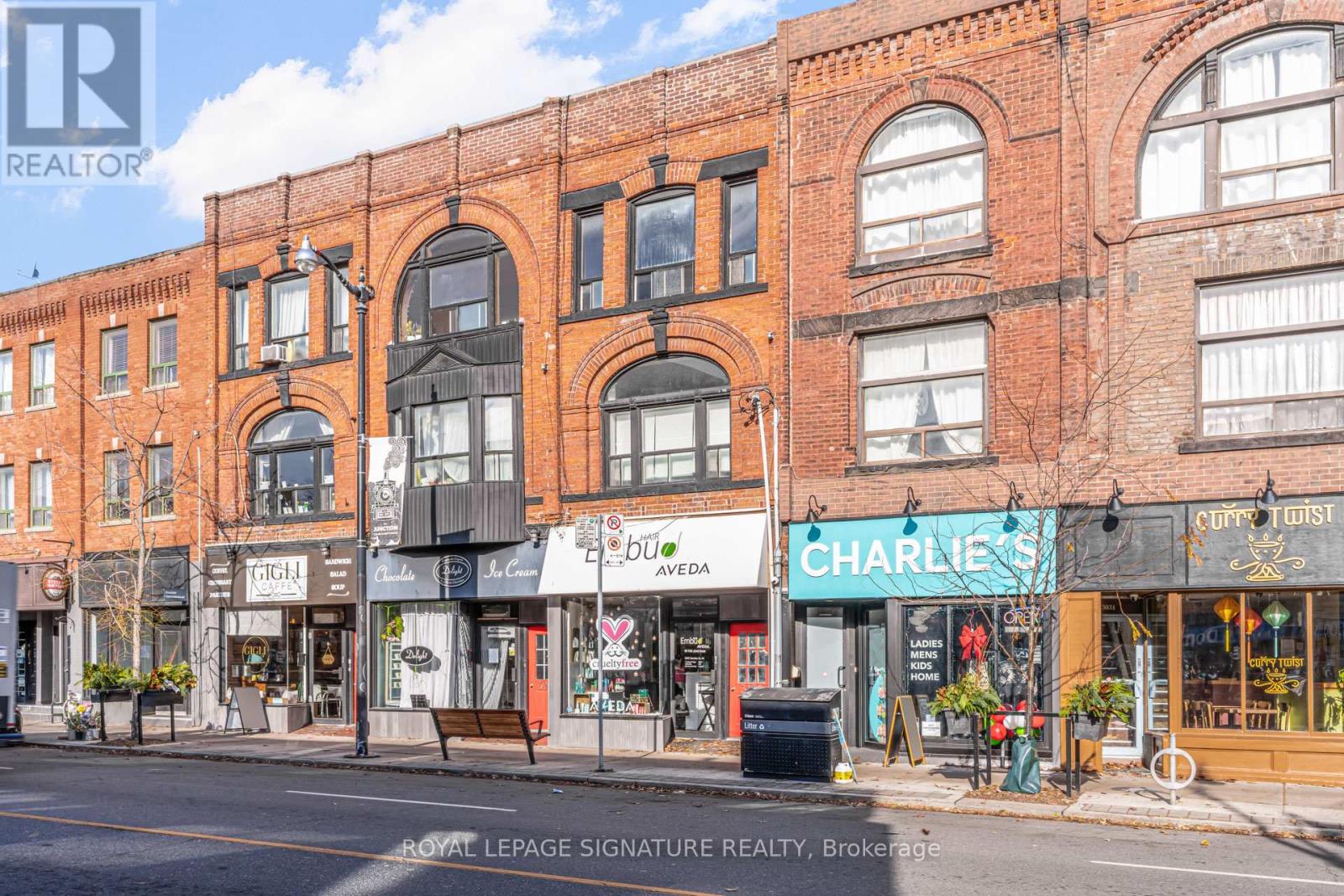 3 - 3038 Dundas Street W, Toronto, Ontario  M6P 1Z5 - Photo 15 - W12569574