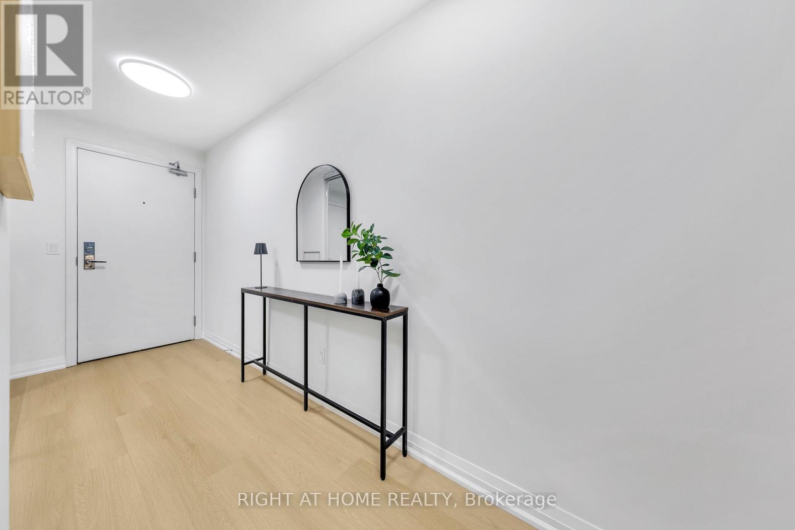 414 - 59 Annie Craig Drive, Toronto, Ontario  M9V 0C5 - Photo 3 - W12586570