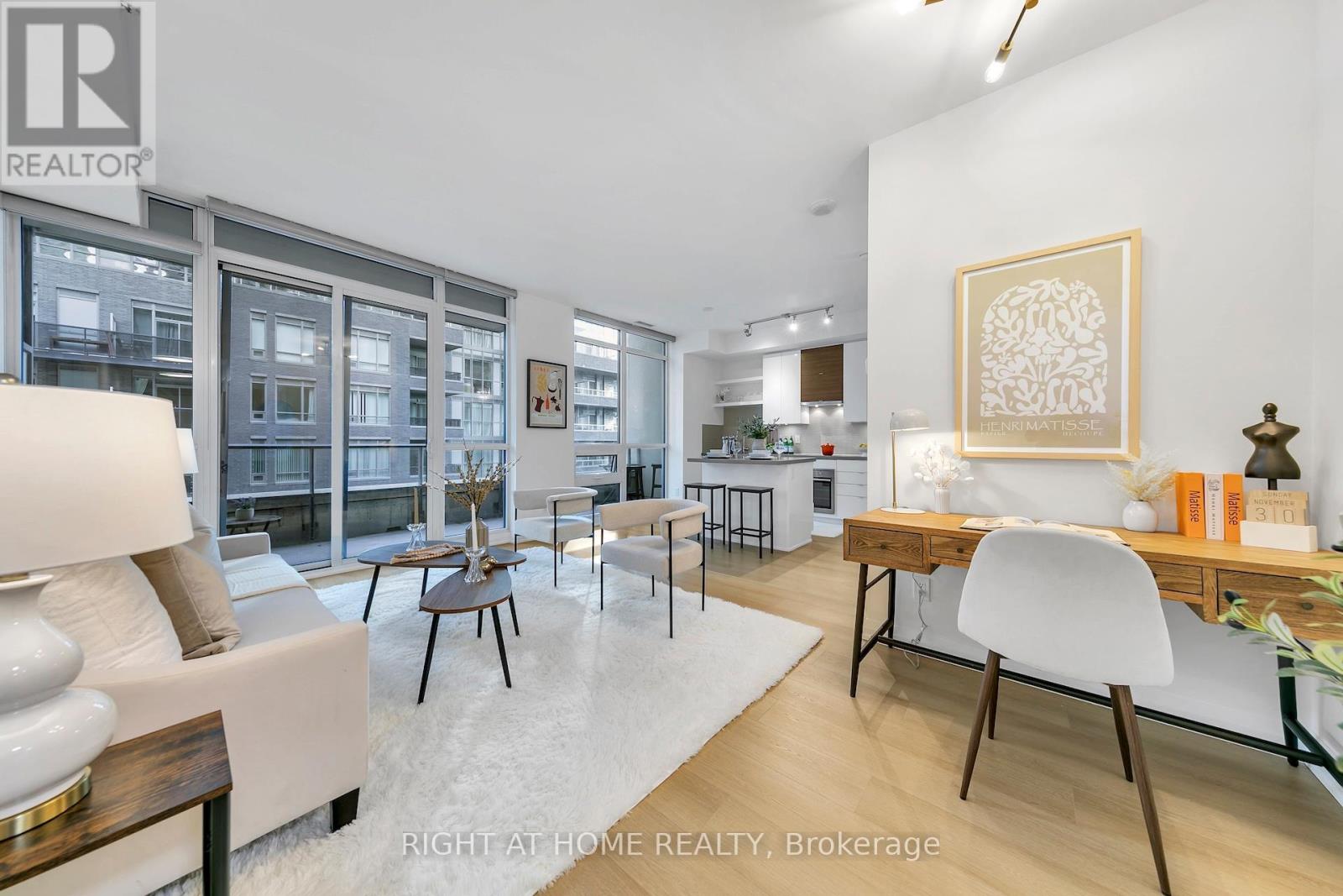 414 - 59 Annie Craig Drive, Toronto, Ontario  M9V 0C5 - Photo 2 - W12586570