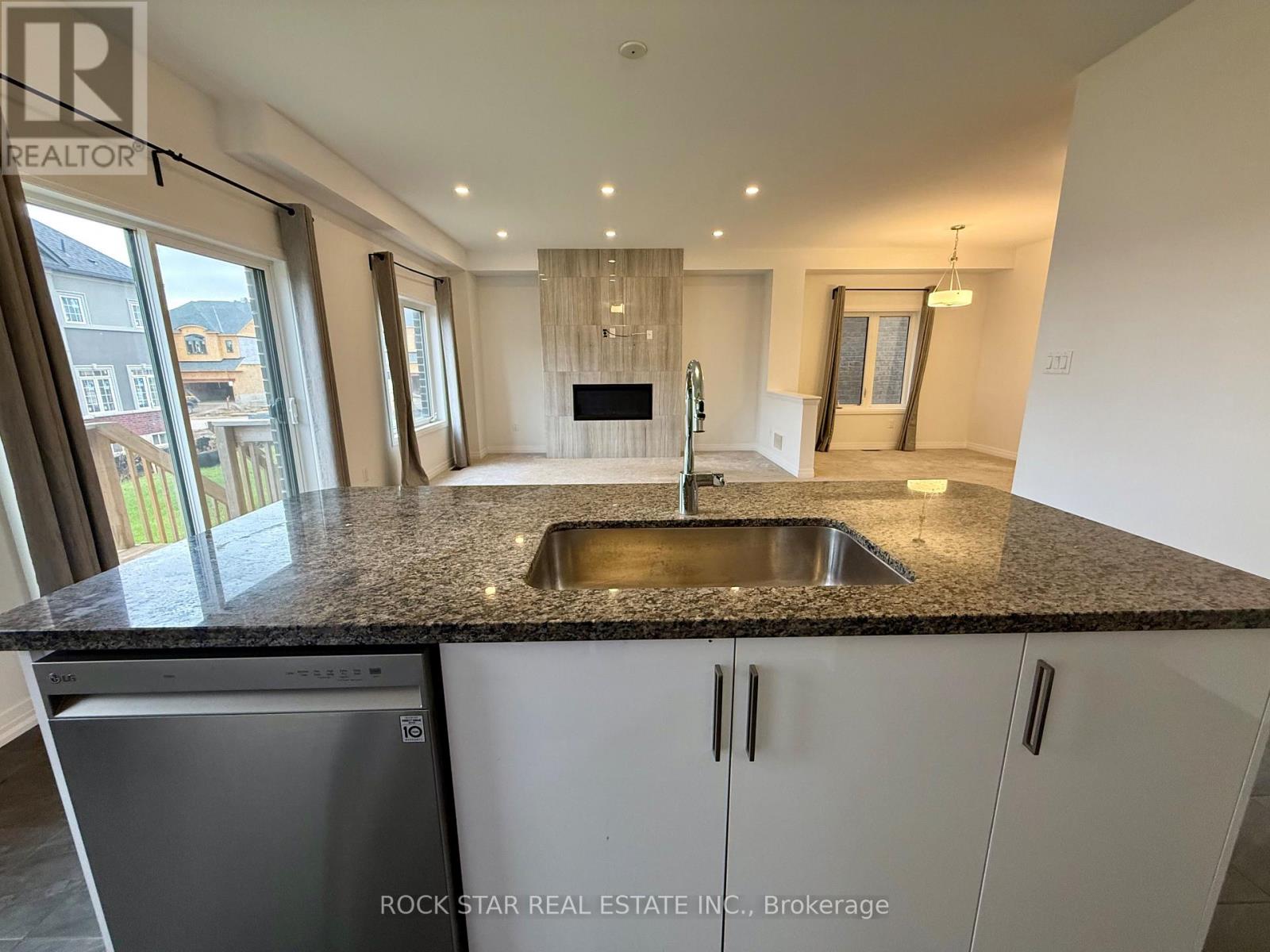 14 Scenic Ridge Gate, Brant (Paris), Ontario  N3L 0K4 - Photo 18 - X12548854