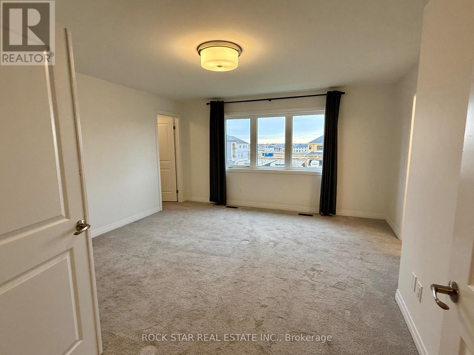 14 Scenic Ridge Gate, Brant (Paris), Ontario  N3L 0K4 - Photo 21 - X12548854