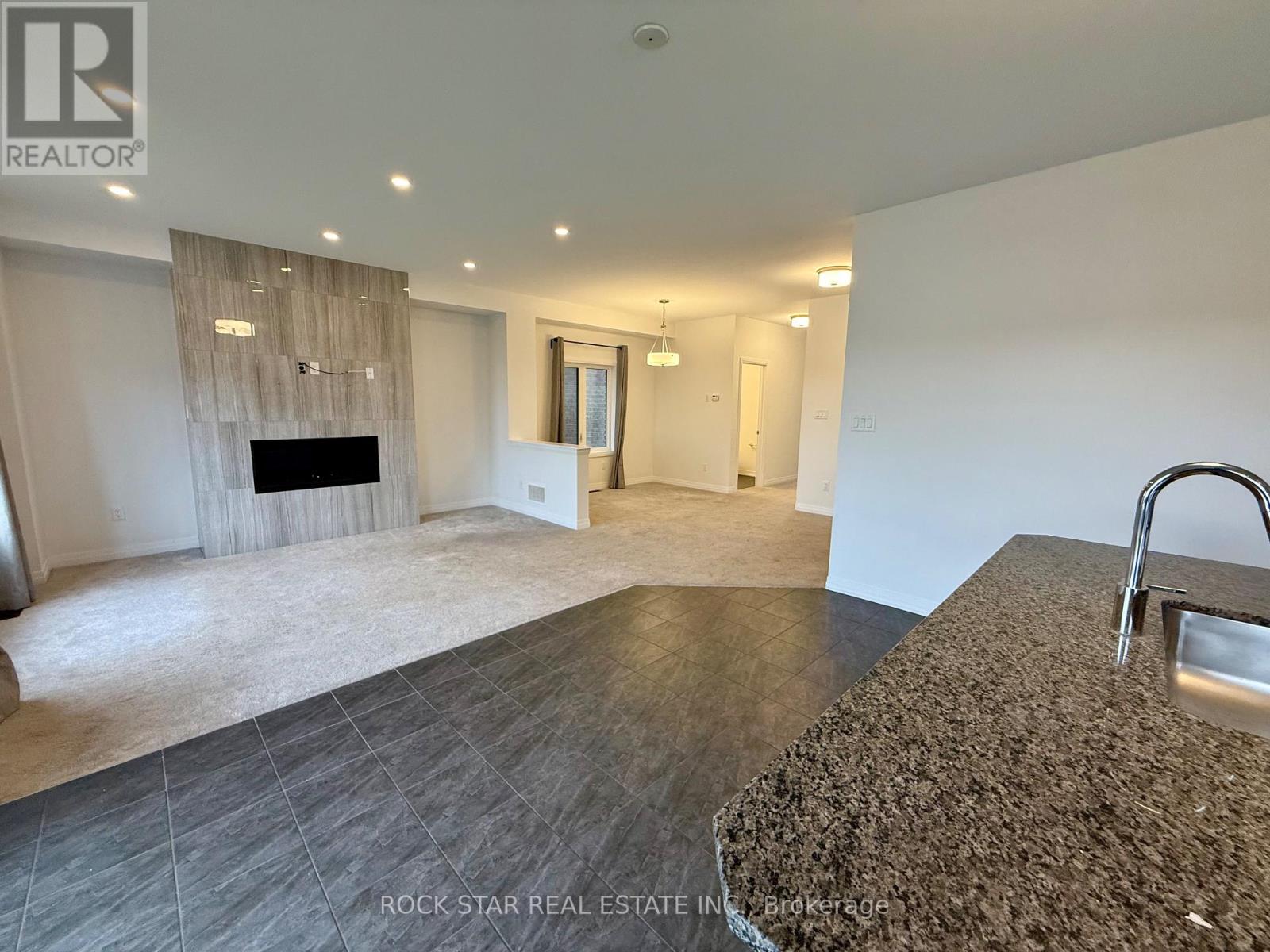 14 Scenic Ridge Gate, Brant (Paris), Ontario  N3L 0K4 - Photo 19 - X12548854