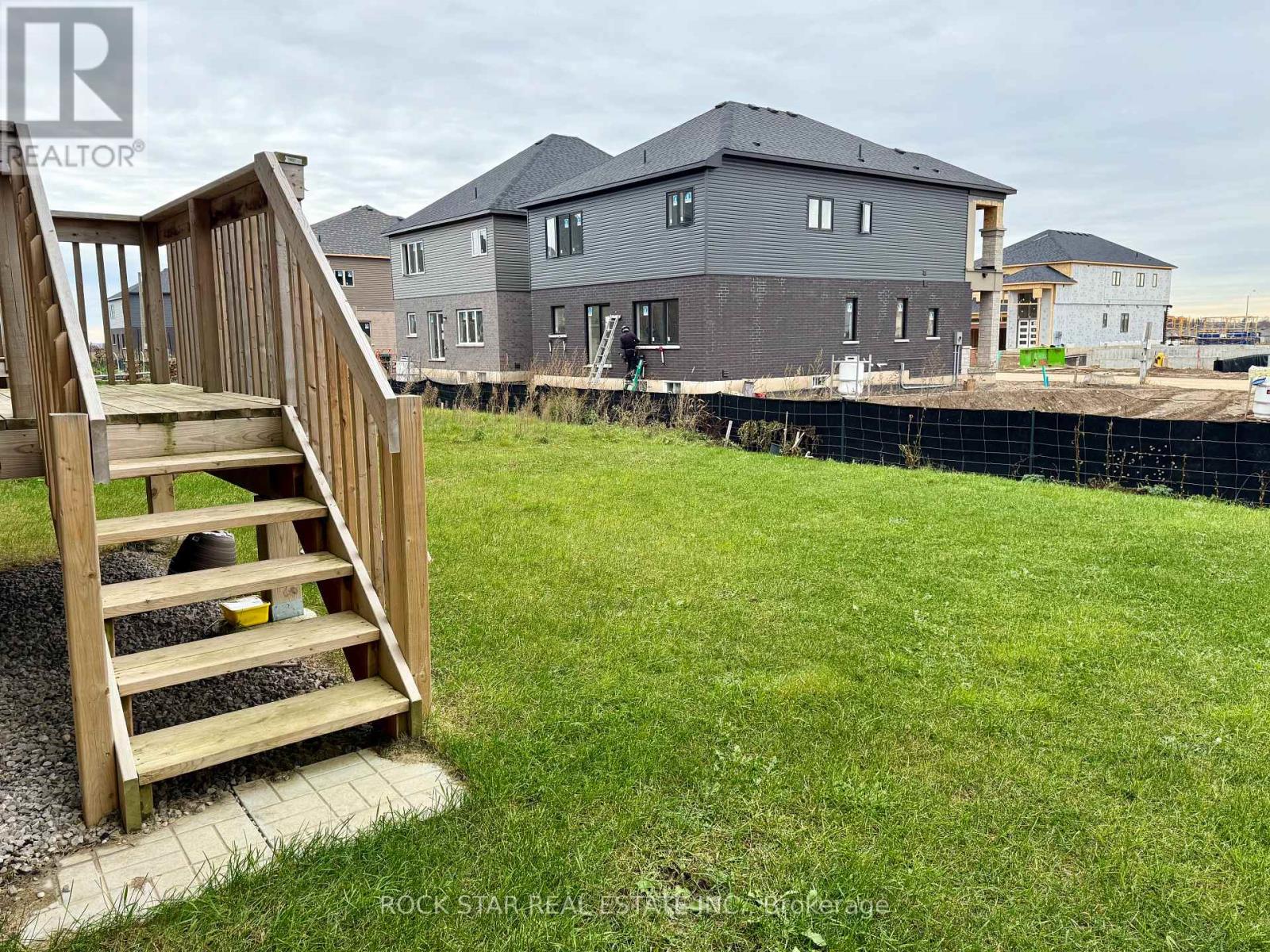 14 Scenic Ridge Gate, Brant (Paris), Ontario  N3L 0K4 - Photo 42 - X12548854