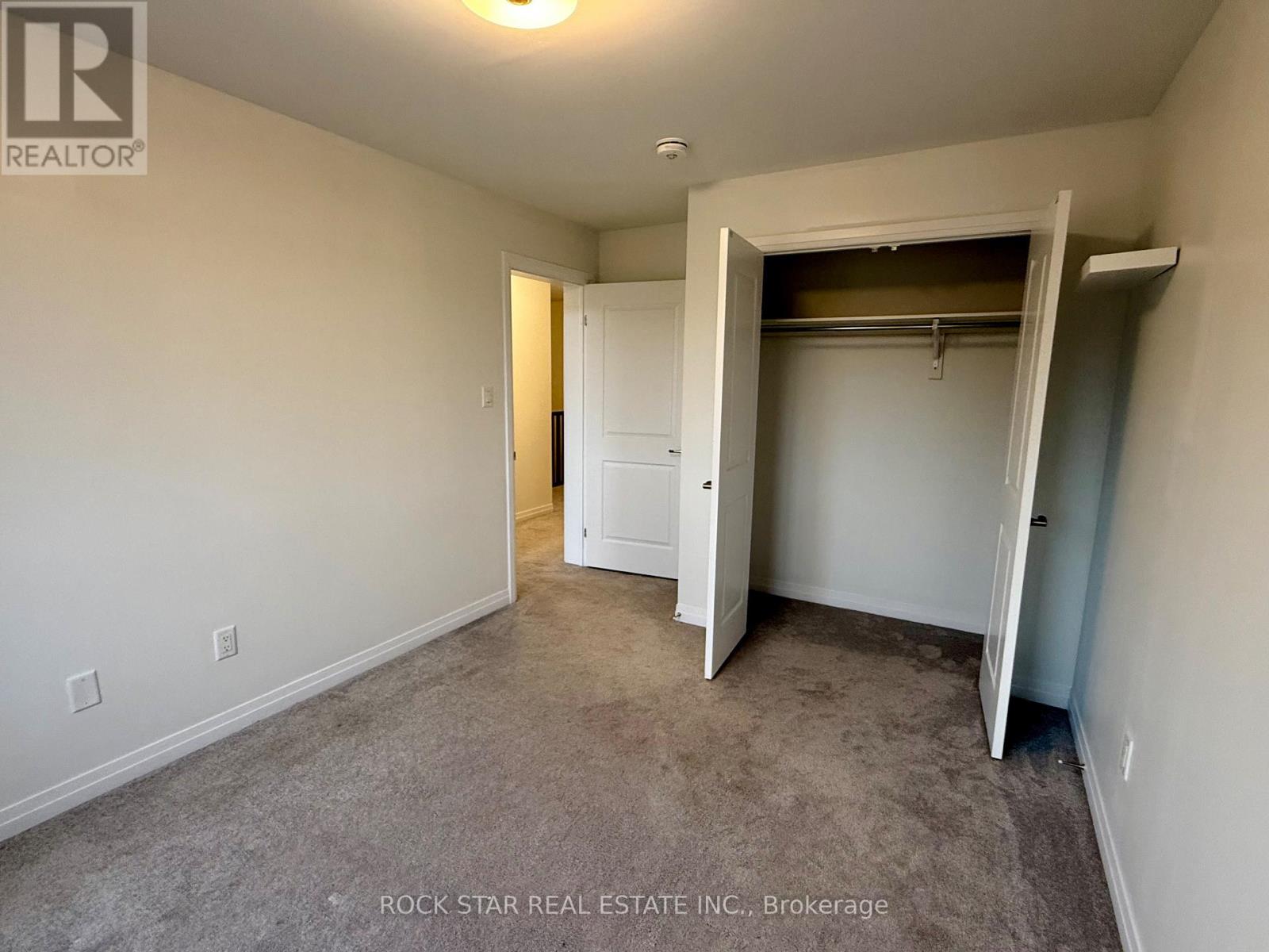 14 Scenic Ridge Gate, Brant (Paris), Ontario  N3L 0K4 - Photo 33 - X12548854