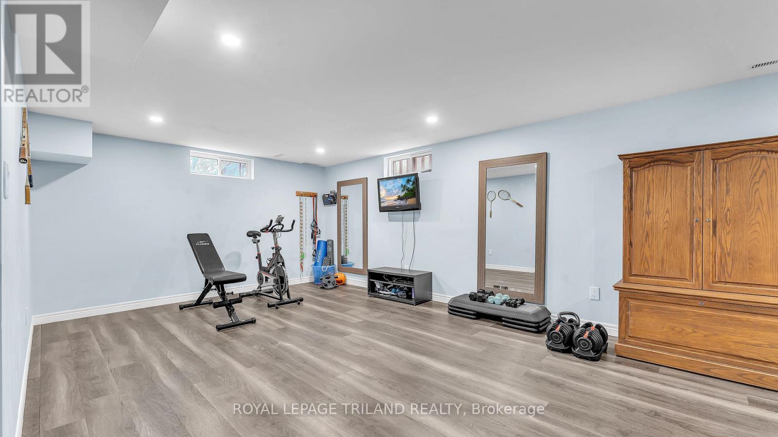 924 Farnham Road, London South, Ontario  N6K 1S1 - Photo 32 - X12589784