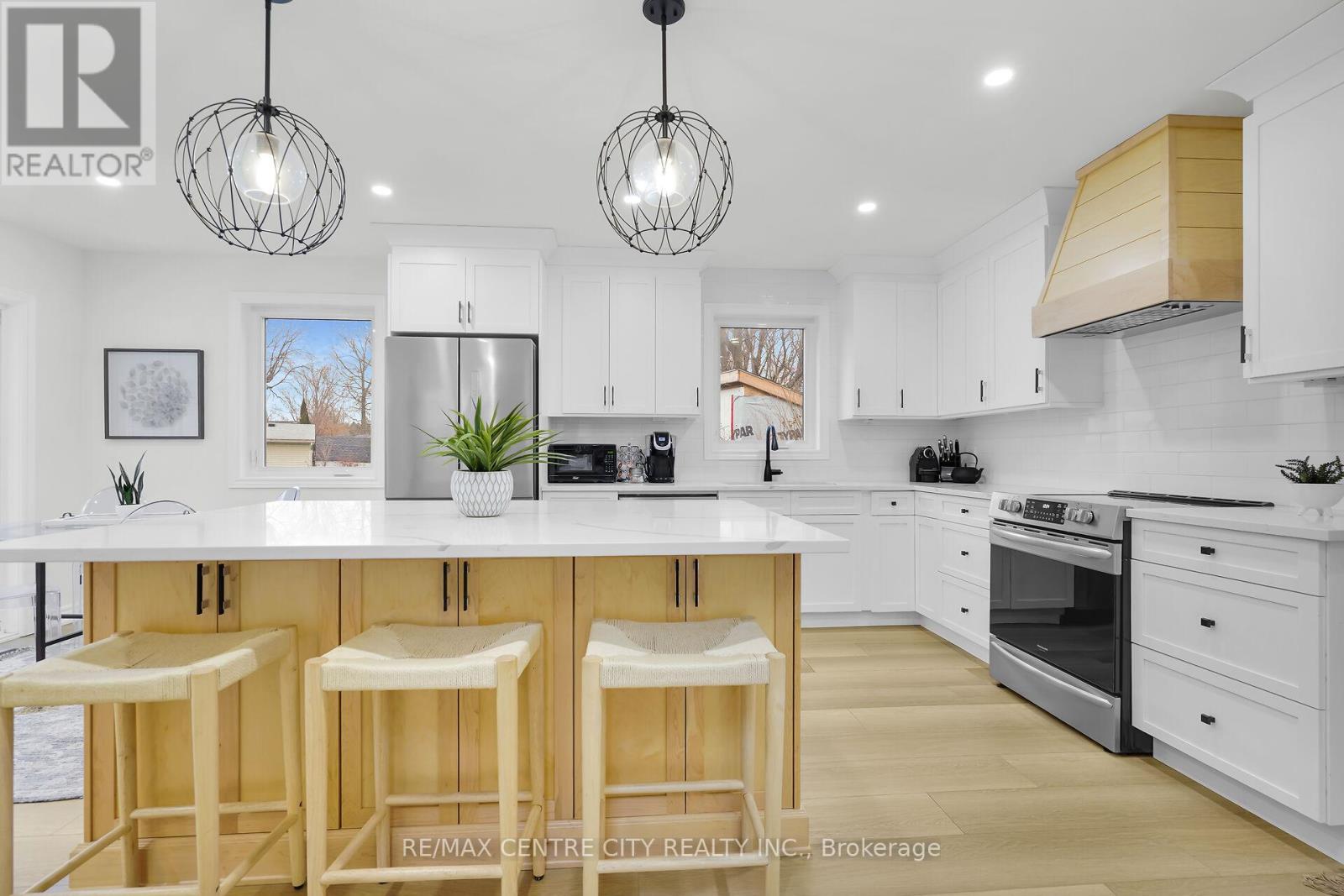 379 Front Street, Central Elgin, Ontario  N5L 1G2 - Photo 10 - X12593074