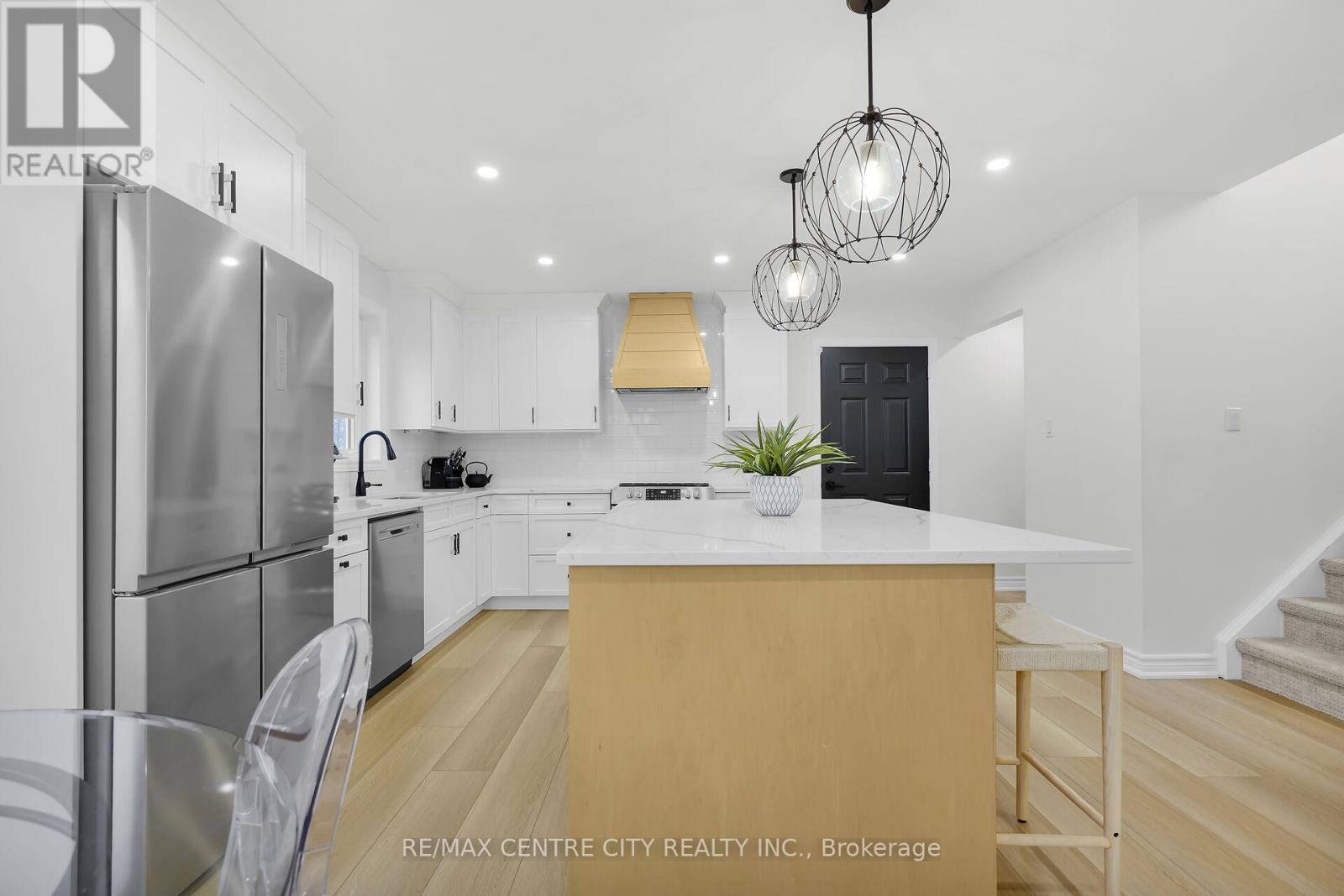 379 Front Street, Central Elgin, Ontario  N5L 1G2 - Photo 11 - X12593074