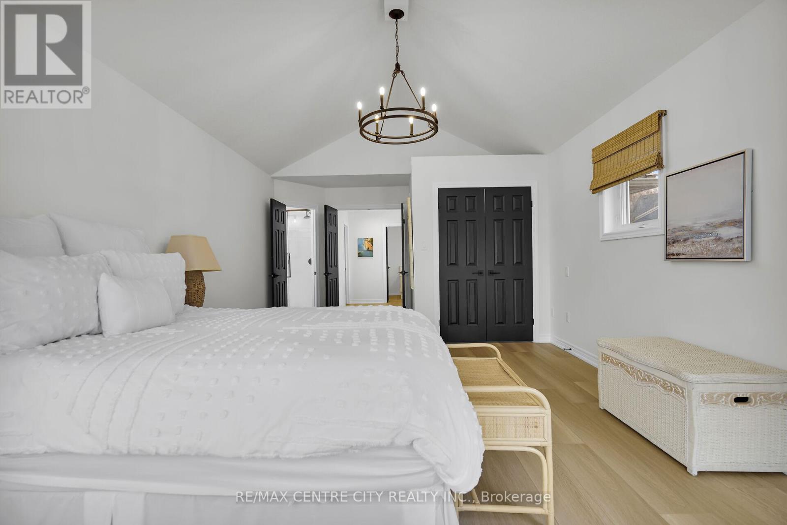 379 Front Street, Central Elgin, Ontario  N5L 1G2 - Photo 22 - X12593074