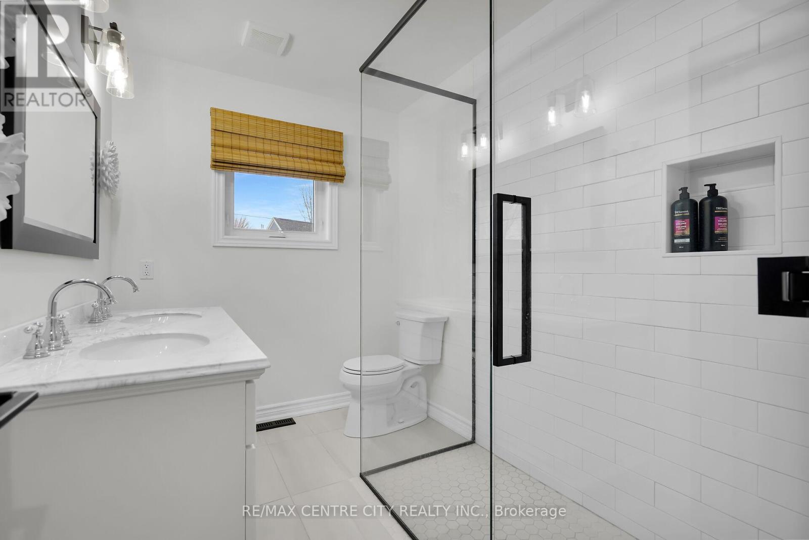 379 Front Street, Central Elgin, Ontario  N5L 1G2 - Photo 31 - X12593074