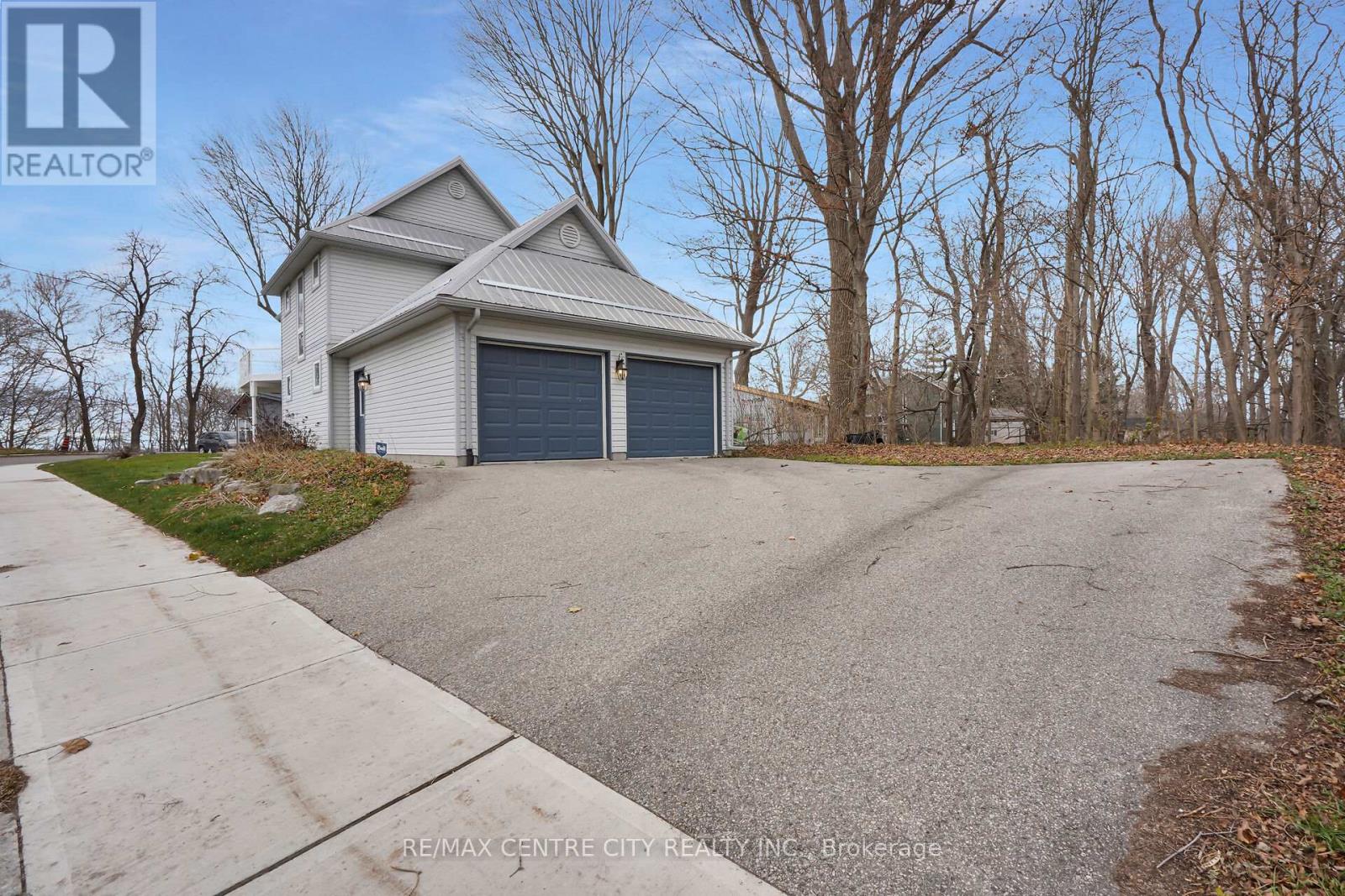 379 Front Street, Central Elgin, Ontario  N5L 1G2 - Photo 46 - X12593074