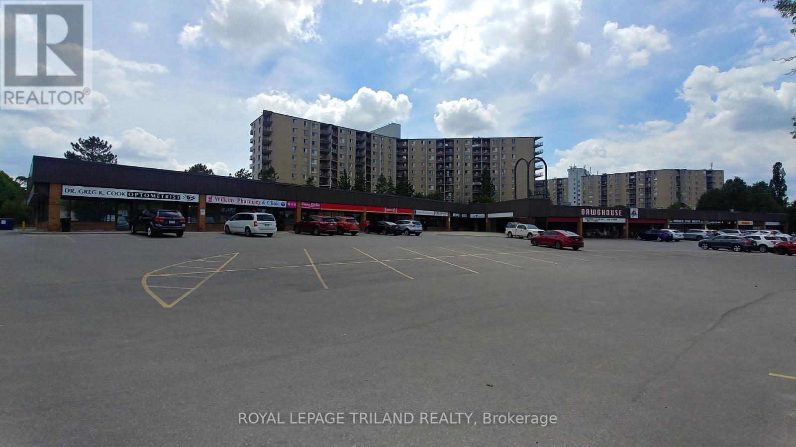 17-19 - 699 Wilkins Street, London South, Ontario  N6C 5C8 - Photo 1 - X12593092