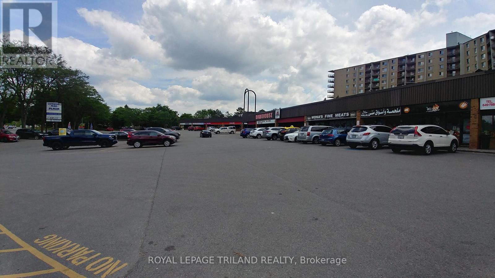 17-19 - 699 Wilkins Street, London South, Ontario  N6C 5C8 - Photo 2 - X12593092